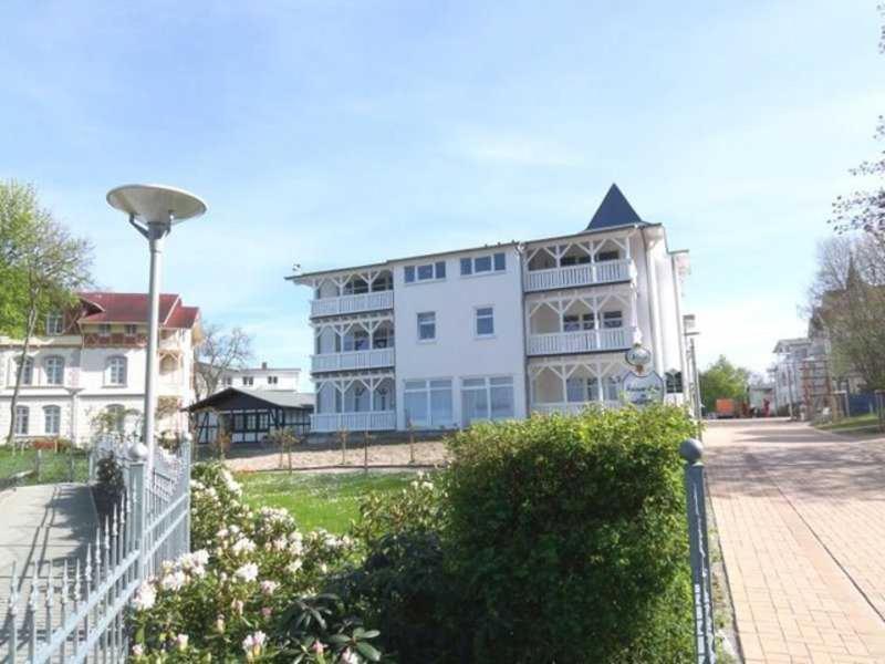 Anbau Waldhotel - Fewo Mellien Goehren  Buitenkant foto